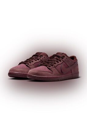 Nike SB Dunk Low Burgundy Crush -13M